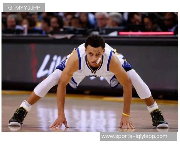 美媒分享库里一家六口温馨聚餐瞬间时光荏苒令人感慨不已