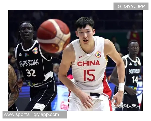 周琦表现惊艳豪华两双助力球队赢得比赛展现超强统治力 周琦表现惊艳豪华两双助力球队赢得比赛展现超强统治力