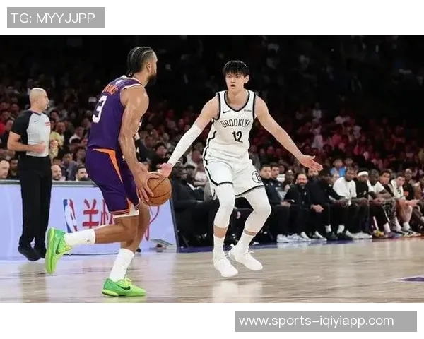 媒体人深度解析曾凡博被裁背后的商业逻辑与情感冲突 媒体人深度解析曾凡博被裁背后的商业逻辑与情感冲突