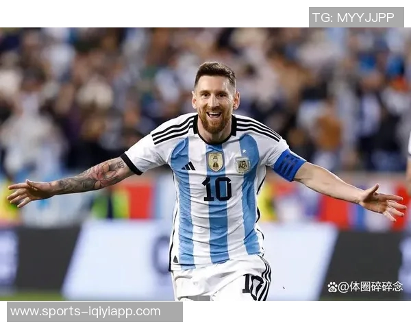 苏亚雷斯职业生涯争议回顾:咬人禁赛三次与歧视行为引发的风波 苏亚雷斯职业生涯争议回顾:咬人禁赛三次与歧视行为引发的风波