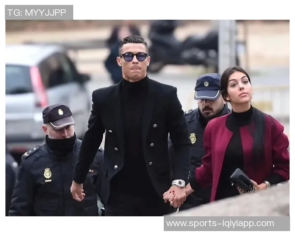 C罗三天工资轻松购置乔治娜私人豪华衣帽间价值高达180万美元 C罗三天工资轻松购置乔治娜私人豪华衣帽间价值高达180万美元